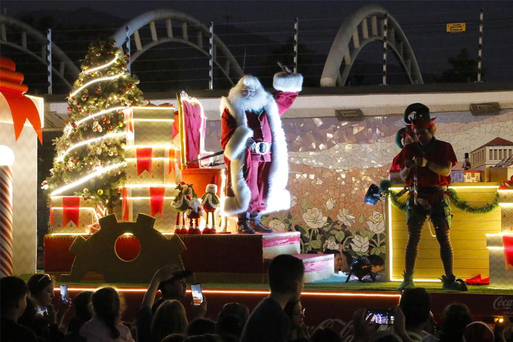 DEL POLO NORTE A PUENTE ALTO VIEJITO PASCUERO INICI SU TOUR