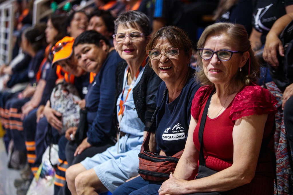 ALCALDE MATÍAS TOLEDO ANUNCIA AUMENTO SALARIAL PARA TRABAJADORES MUNICIPALES